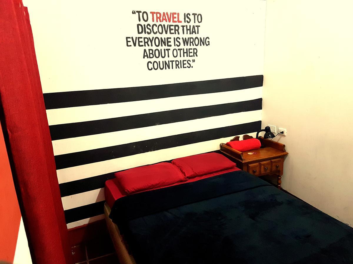 Capsule Hostel Guatemala Exterior foto