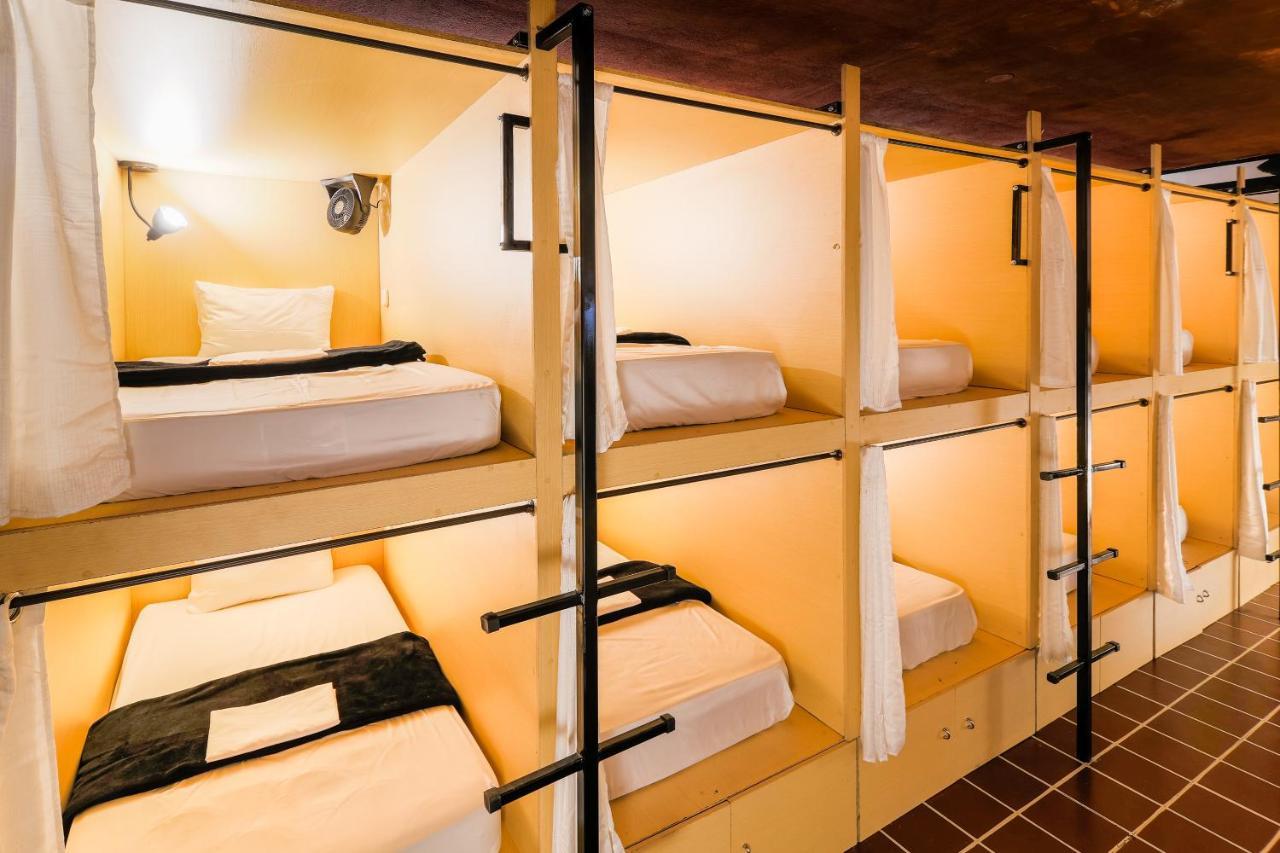 Capsule Hostel Guatemala Exterior foto